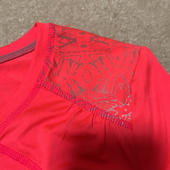 Athleta Long Sleeved Top - Picture 3 of 10